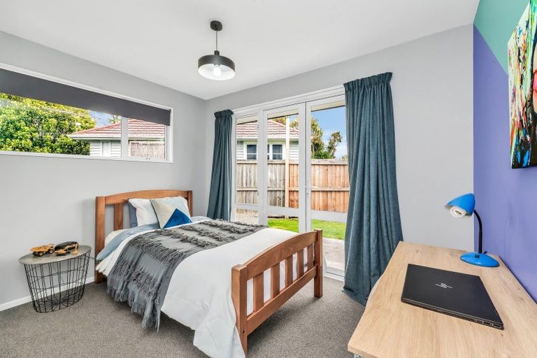 Photo of property in 15 Cross Street, Coalgate, 7673