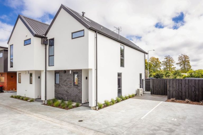 Photo of property in 9/200 Main Road North, Redwood, 8051