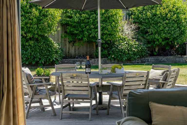 Photo of property in 10 Premier Place, Arrowtown, 9302