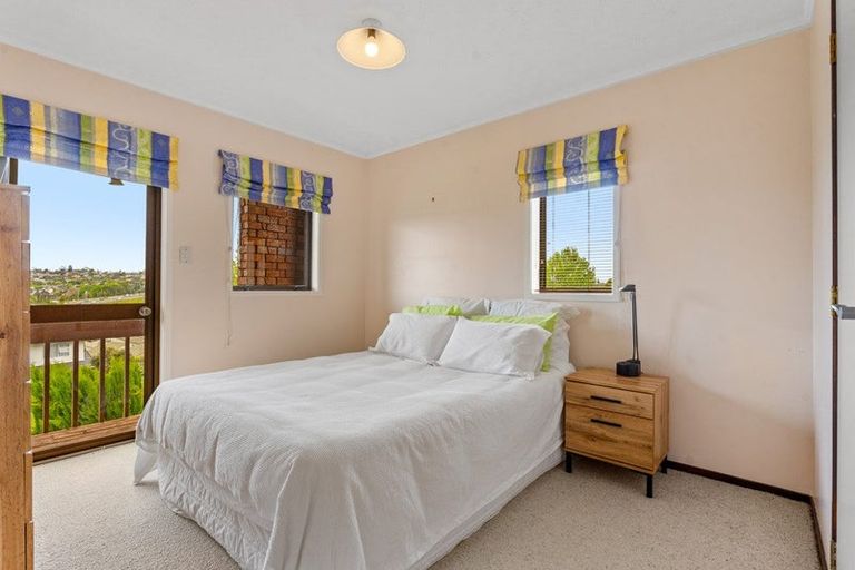 Photo of property in 81 Kennedy Avenue, Forrest Hill, Auckland, 0620