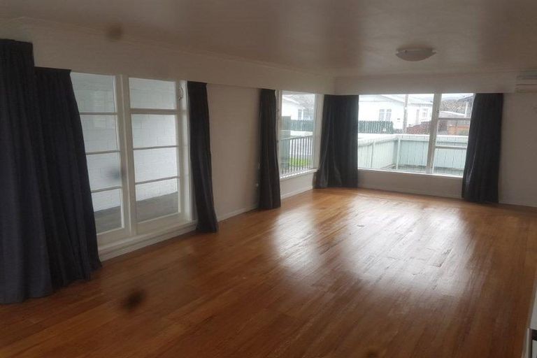 Photo of property in 80a Bell Road, Waiwhetu, Lower Hutt, 5010