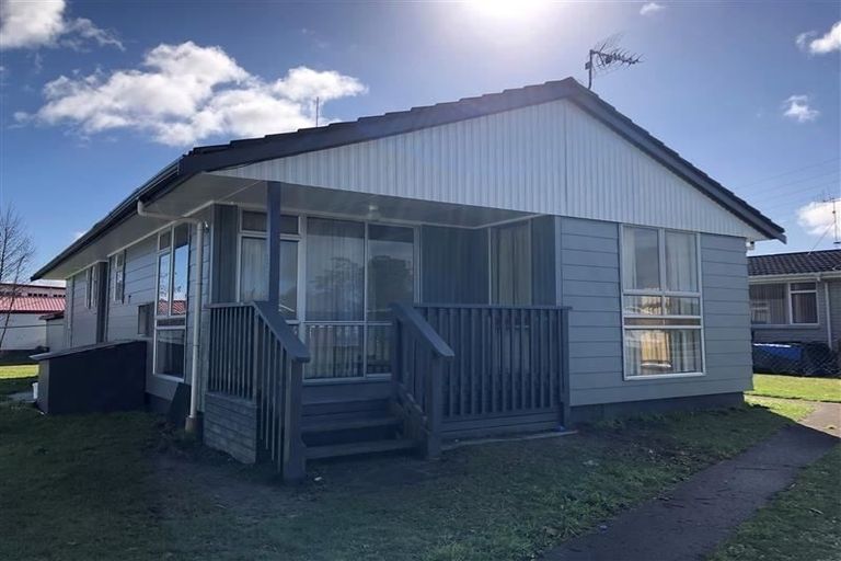 Photo of property in 8 Hall Street, Huntly, 3700