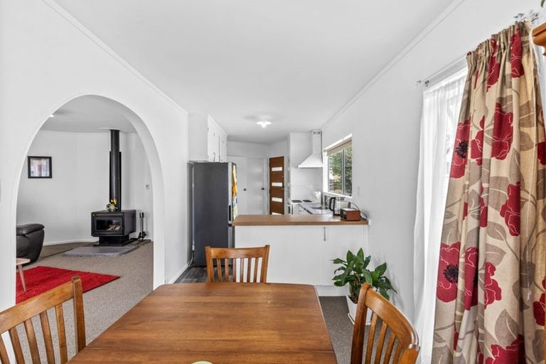 Photo of property in 6 Banbury Place, Tokoroa, 3420