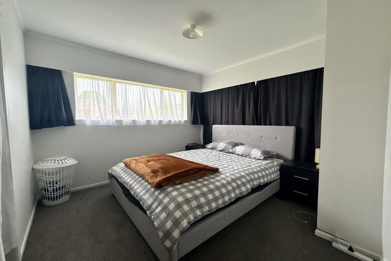 Photo of property in 1/13 Royal Arch Place, Rosehill, Papakura, 2113
