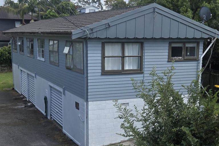 Photo of property in 178b Queen Street, Northcote Point, Auckland, 0627