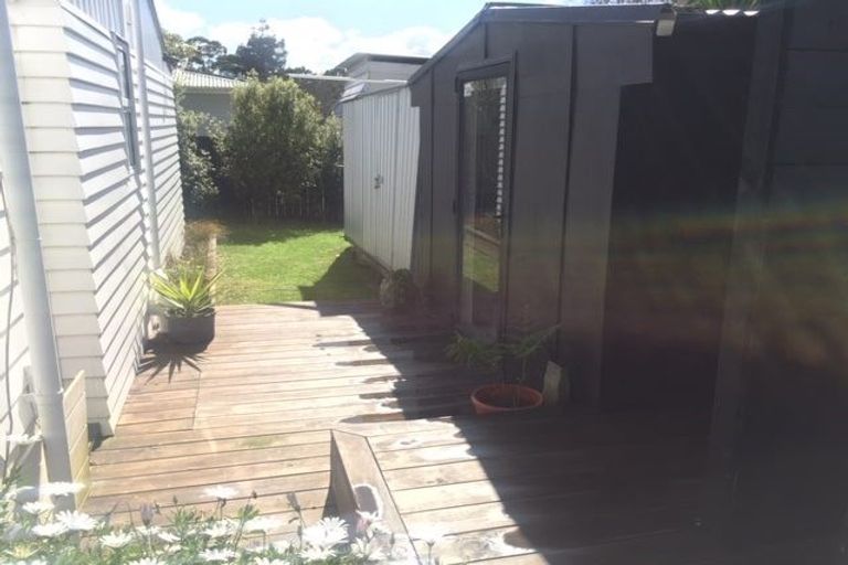 Photo of property in 1 Luke Place, Otara, Auckland, 2023