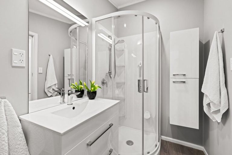 Photo of property in 264a-d Te Awa Avenue, Awatoto, Napier, 4110