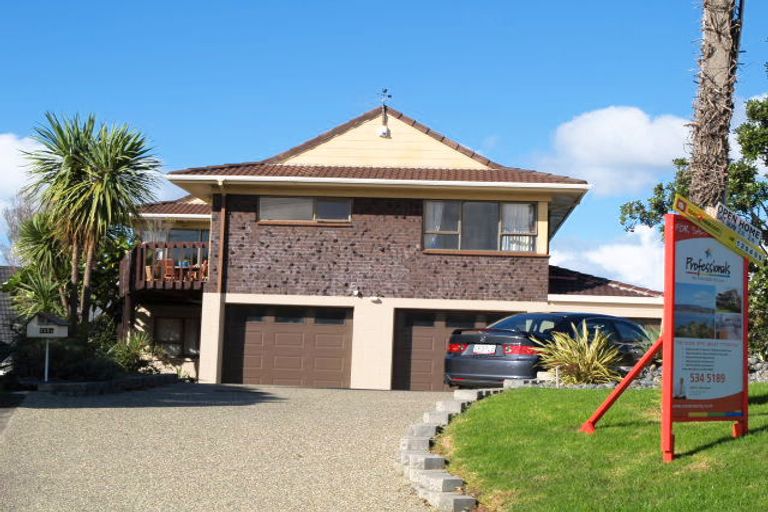 Photo of property in 111a Pah Road, Cockle Bay, Auckland, 2014
