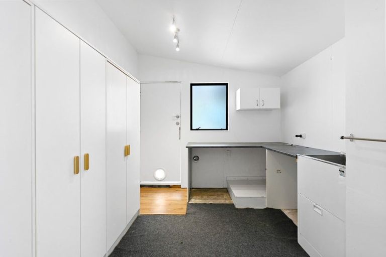 Photo of property in 18 Richmond Street, Cambridge, 3434