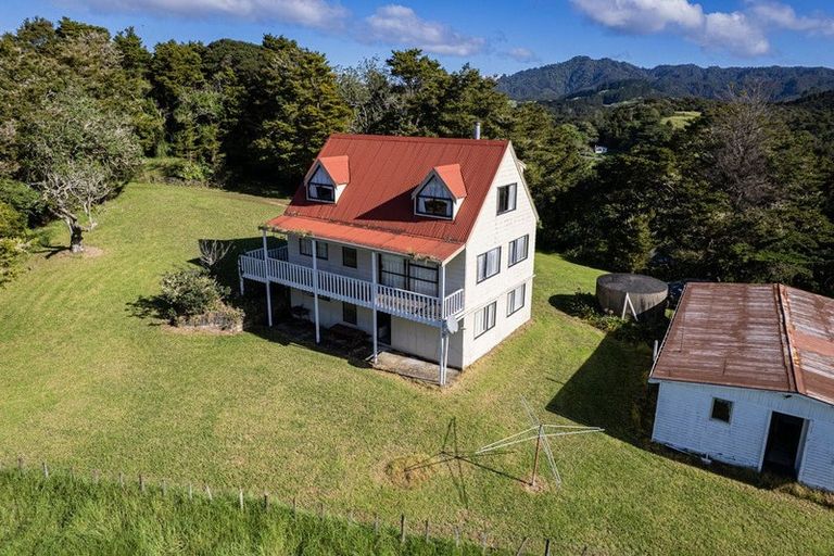 Photo of property in 3118 Russell Road, Punaruku, Hikurangi, 0184