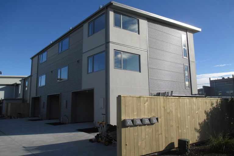 Photo of property in 461 Barbadoes Street, Edgeware, Christchurch, 8013