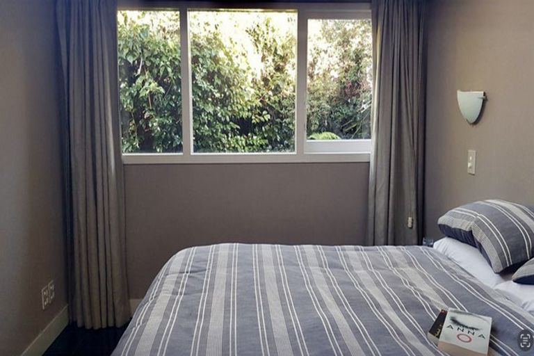 Photo of property in 8c Brassey Road, Saint Johns Hill, Whanganui, 4500