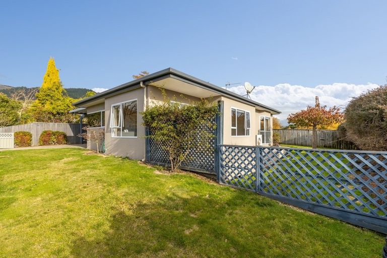 Photo of property in 14 Rochfort Drive, Richmond, 7020