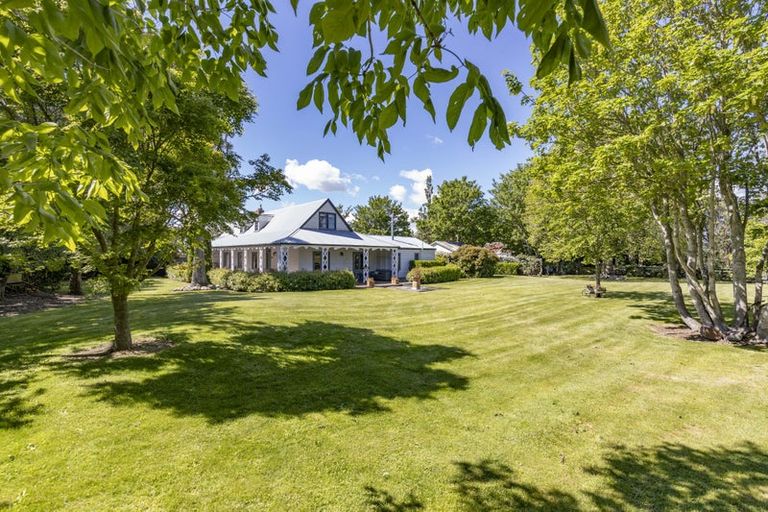 Photo of property in 2195 Old West Coast Road, Kirwee, Christchurch, 7671