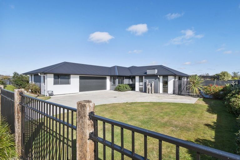 Photo of property in 141 Pharazyn Street, Maewa, Feilding, 4702