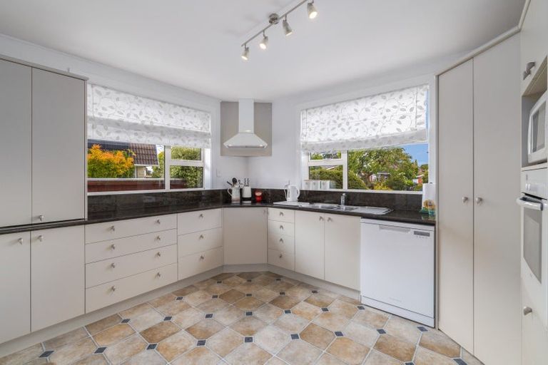 Photo of property in 7 Pelorus Place, Harewood, Christchurch, 8051