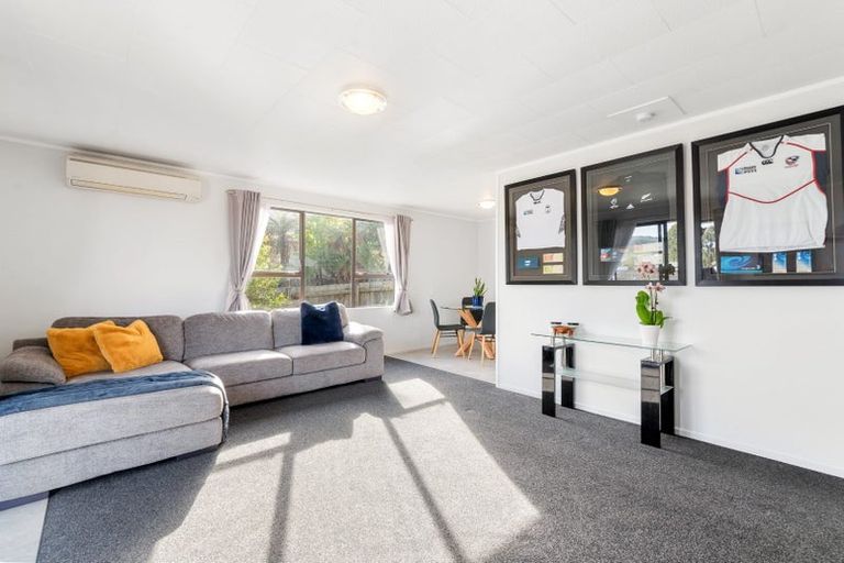 Photo of property in 5 Crystal Place, Pukehangi, Rotorua, 3015