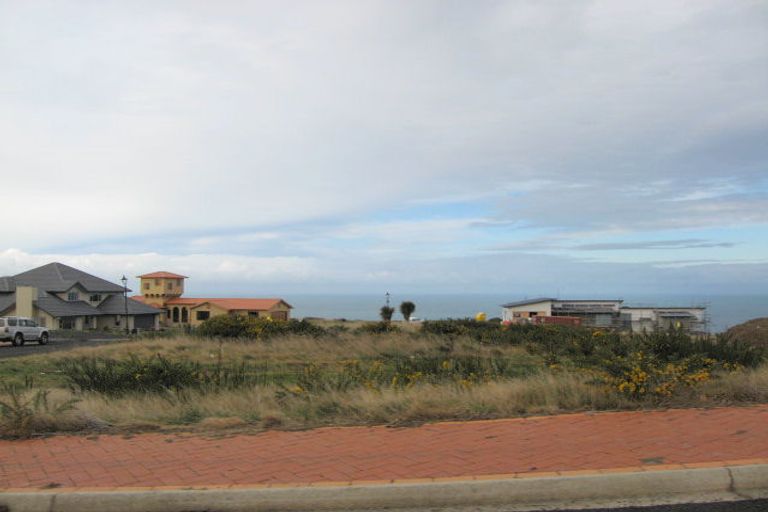 Photo of property in 33 Highgrove, Saint Clair, Dunedin, 9012