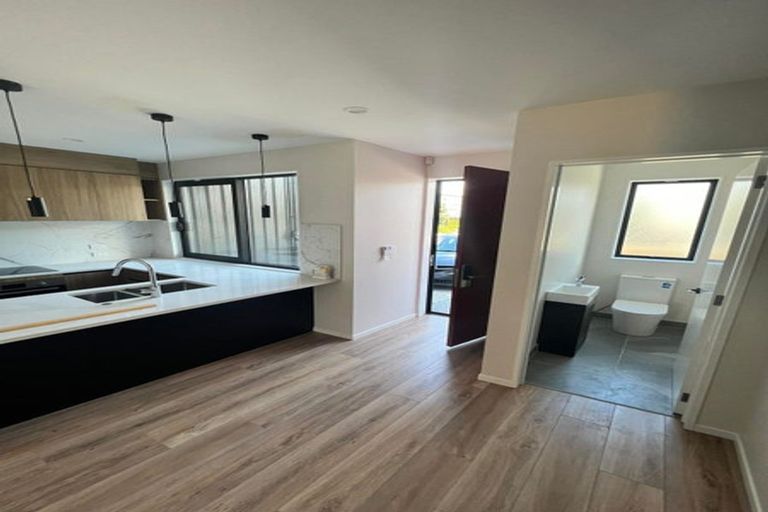 Photo of property in 42 Glidepath Road, Hobsonville, Auckland, 0616