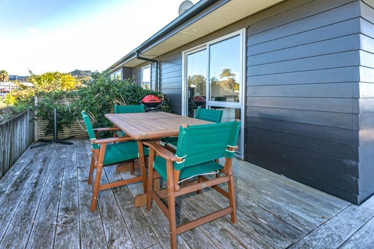 Photo of property in 40 Tairua Palms Place, Tairua, 3508