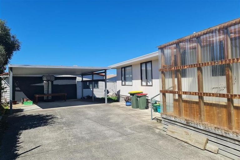 Photo of property in 6 Minifie Avenue, Melville, Hamilton, 3206