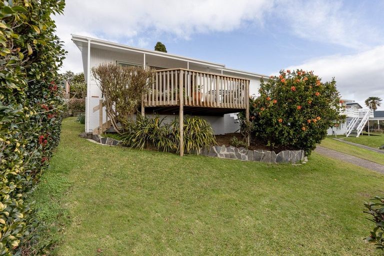 Photo of property in 5 Vivian Drive, Omokoroa, 3114