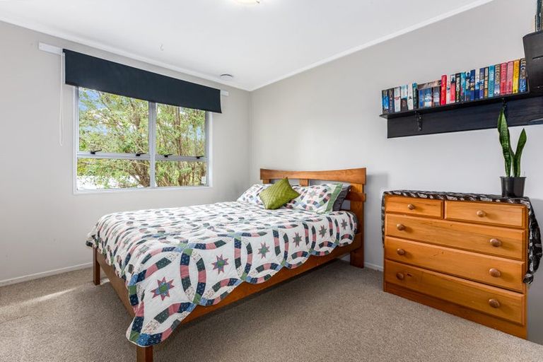 Photo of property in 27 Staithes Drive North, Whitby, Porirua, 5024