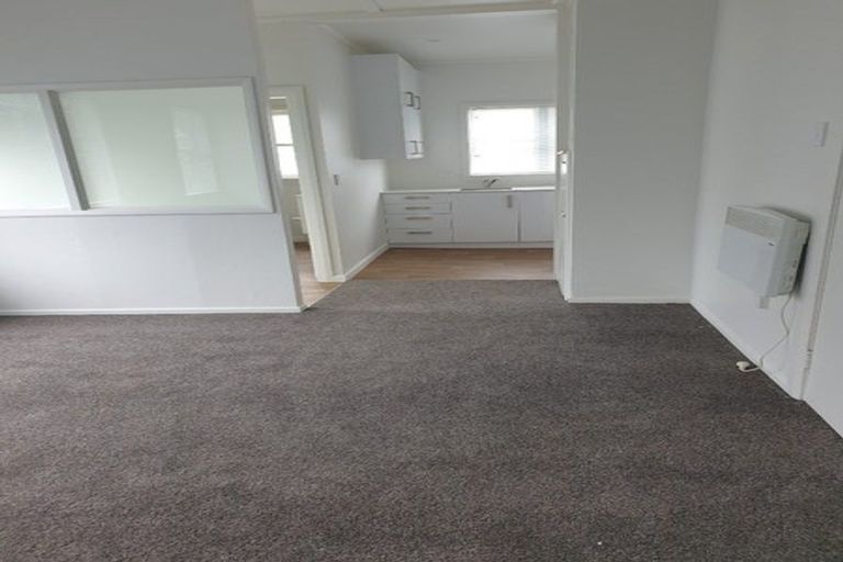 Photo of property in 42 Plunket Avenue, Petone, Lower Hutt, 5012