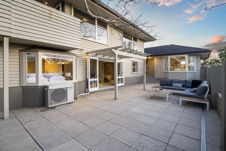 Photo of property in 136 Clovelly Road, Bucklands Beach, Auckland, 2012