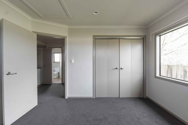 Photo of property in 33 Shelley Jane Place, Dinsdale, Hamilton, 3204