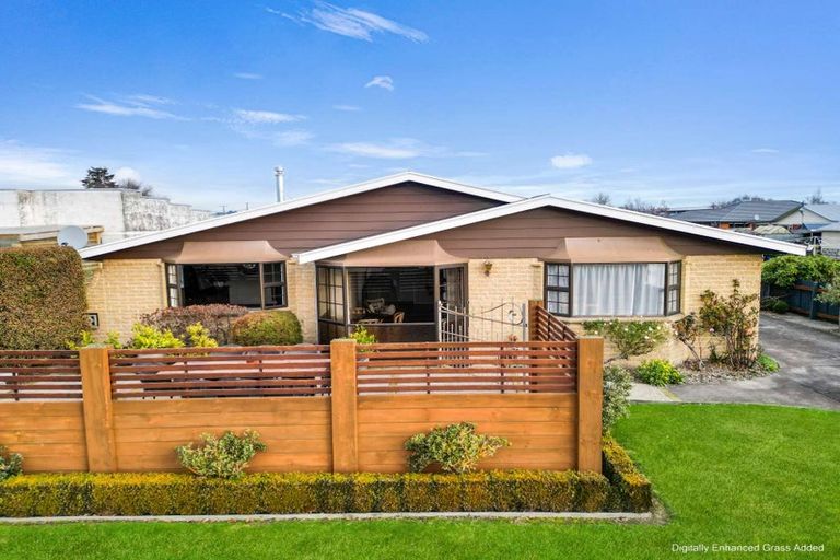 Photo of property in 60 Kitchener Street, Gore, 9710