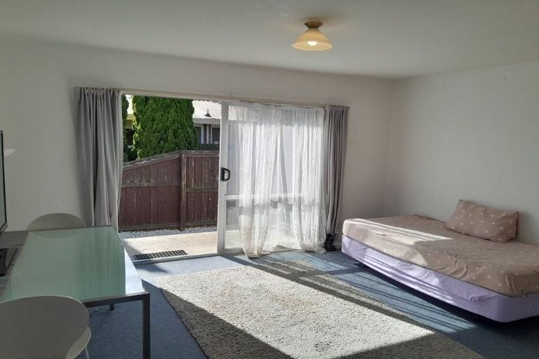Photo of property in 1/67 Bayswater Crescent, Bromley, Christchurch, 8062