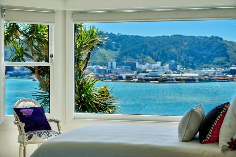 Photo of property in 3 Maida Vale Road, Roseneath, Wellington, 6011