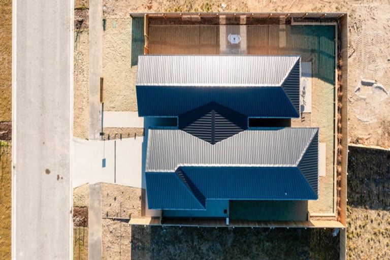 Photo of property in 44 Pateke Drive, Clyde, 9391