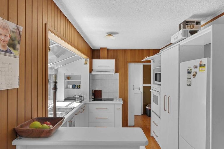 Photo of property in 77 Birdwood Avenue, Papatoetoe, Auckland, 2025