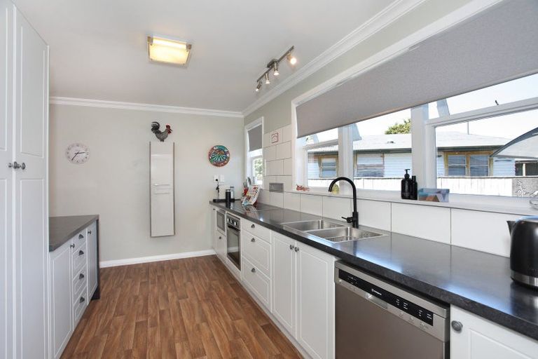 Photo of property in 11 Keith Elliott Street, Feilding, 4702