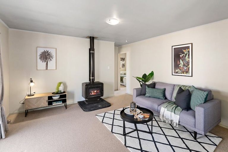 Photo of property in 151b Tasman Road, Otaki, 5512