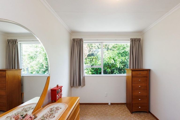 Photo of property in 10 Kiwi Court, Roslyn, Palmerston North, 4414