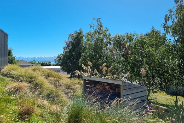 Photo of property in 24 Rodman Lane, Lake Tekapo, 7999