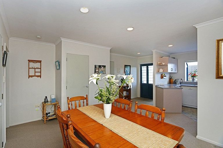 Photo of property in 20 Pohutukawa Drive, Opunake, 4616