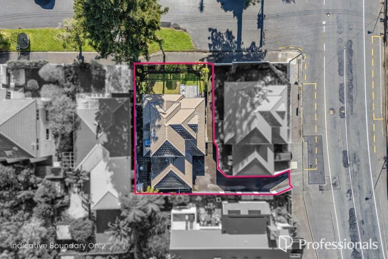 Photo of property in 1/274 Muritai Road, Eastbourne, Lower Hutt, 5013