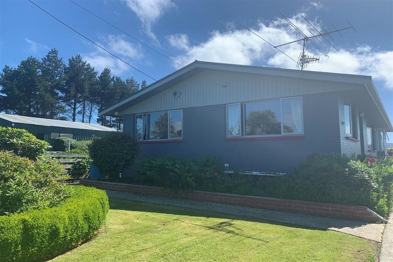 Photo of property in 19 Old Bluff Highway, Greenhills, Invercargill, 9877