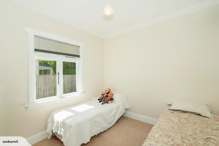 Photo of property in 24 Ludlam Crescent, Woburn, Lower Hutt, 5010