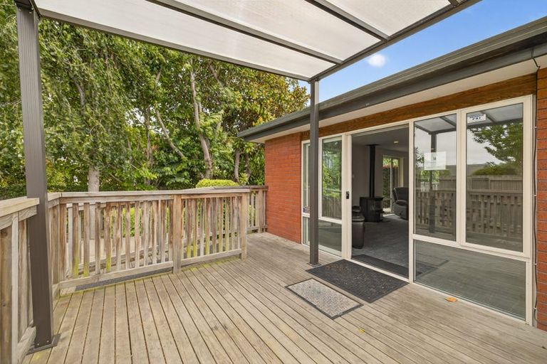 Photo of property in 246 Withells Road, Avonhead, Christchurch, 8042