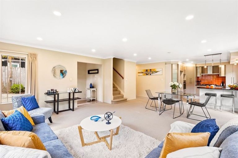 Photo of property in 77c Colwill Road, Massey, Auckland, 0614