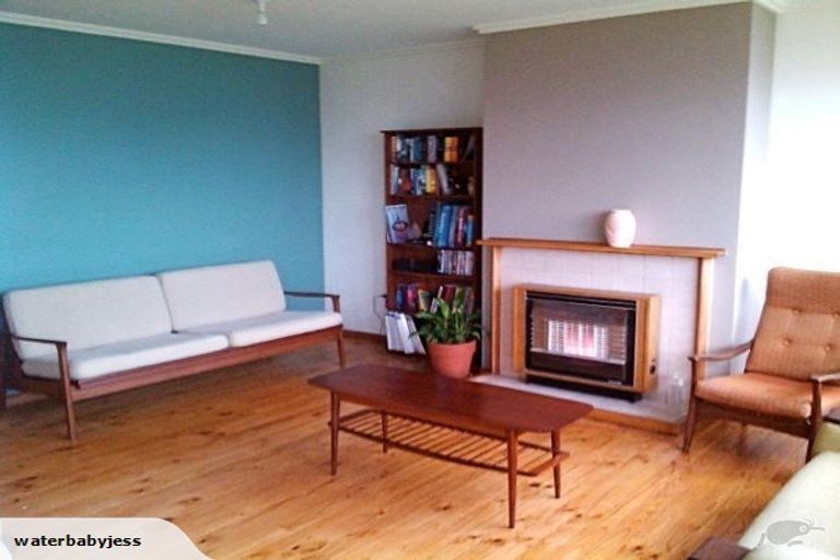 Photo of property in 46 Raukawa Street, Strathmore Park, Wellington, 6022