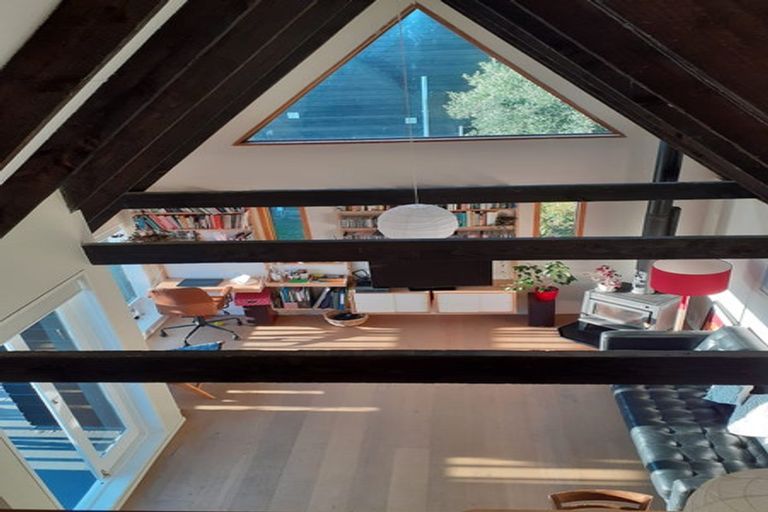 Photo of property in 4/8 Elphinstone Avenue, Strathmore Park, Wellington, 6022