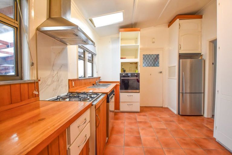 Photo of property in 243 High Street North, Carterton, 5713