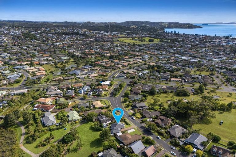 Photo of property in 75 Maygrove Drive, Orewa, 0931