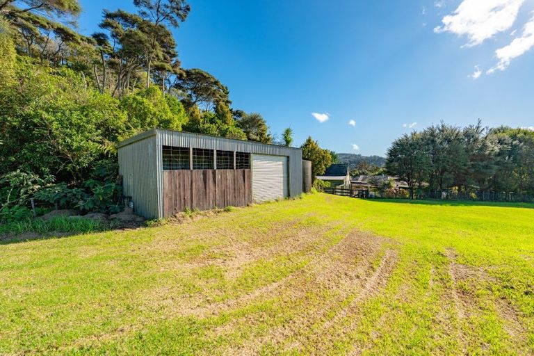 Photo of property in 58 Arrowsmith Road, Waitakere, Henderson, 0782